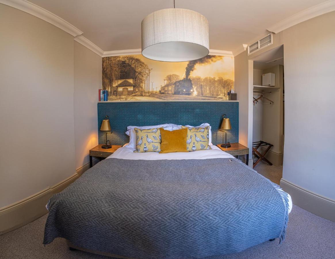 Harper'S Steakhouse With Rooms, Haslemere Dış mekan fotoğraf