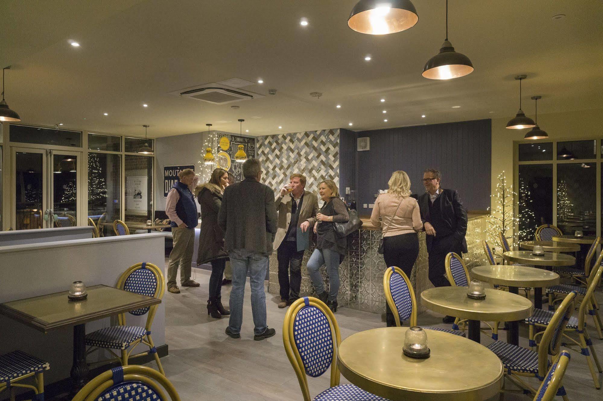 Harper'S Steakhouse With Rooms, Haslemere Dış mekan fotoğraf