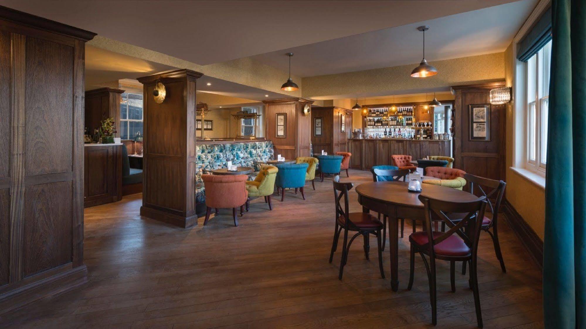 Harper'S Steakhouse With Rooms, Haslemere Dış mekan fotoğraf